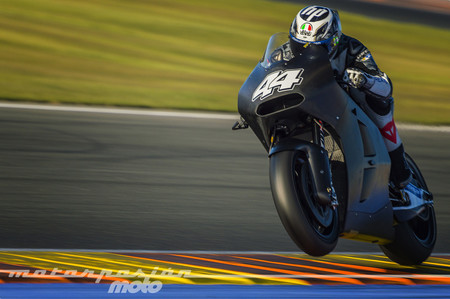 Pol Espargaró habla por primera vez de KTM: "Vamos a demostrar que la RC16 puede hacerlo bien en MotoGP"