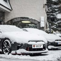 España podía aprender de Andorra: saca cientos de miles de euros al año a los youtubers e influencers que pagan hasta 6.000 euros por cada matrícula personalizada para sus coches de lujo