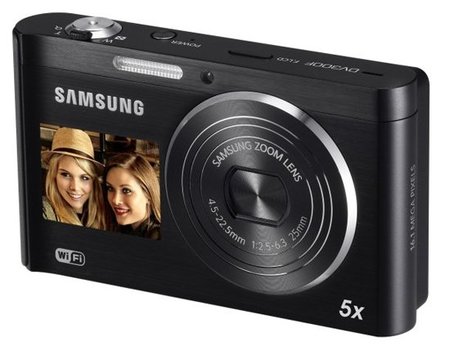 Samsung DV300F, la conexión WiFi al servicio de la doble pantalla en compactas