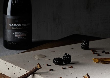 El vino más vendido en Amazon es de una bodega riojana, cuesta menos de 13 euros la botella y lo recibes gratis en tu casa con Prime