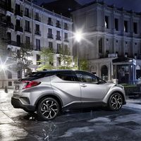 ¿Lleva tu coche aparcado mucho tiempo? Aquí tienes algunos consejos para evitar daños 