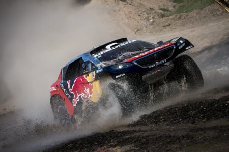 Sébastien Loeb gana su primera etapa en el Dakar