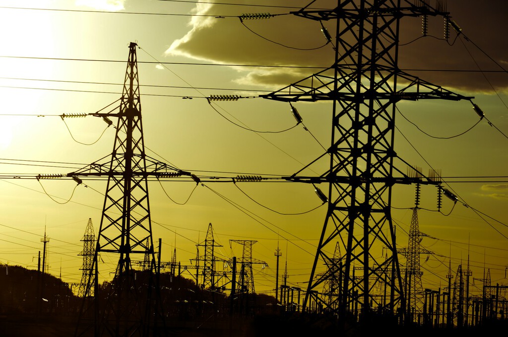 Así puedes ver cuánto gastan de luz tus vecinos y el consumo normal que deberías tener: si te pasas tienes un vampiro en casa