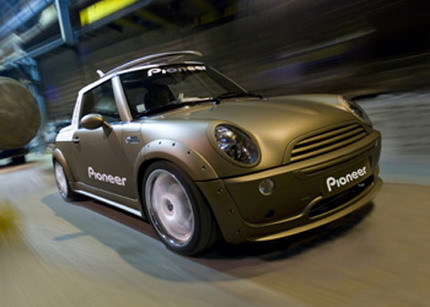 Mini pick-up por Pioneer