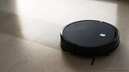 El robot aspirador Conga 990 Vital también friega tu casa y hoy en Plaza lo tienes por 104 euros con este cupón de descuento