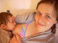 Amamantar a pesar de las grietas, el frenillo y una infección bacteriana