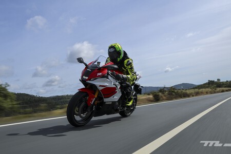 Yamaha R7 2026 Prueba 003