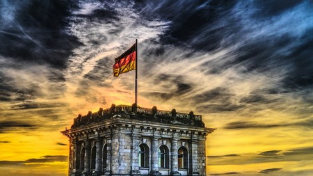 Cumbre del diésel: los fabricantes ofrecen actualizar 5,3 millones de vehículos diésel contaminantes en Alemania