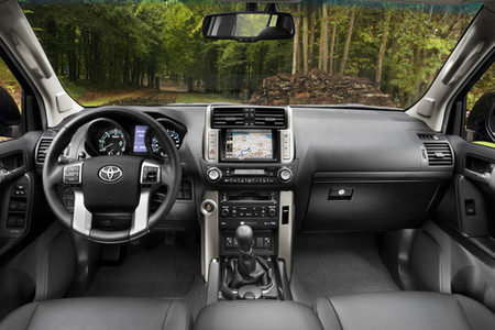 Toyota Land Cruiser 2010