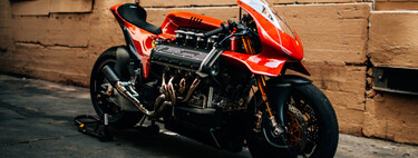 Ni Honda ni Ducati. La moto más bestia de la historia es una Ferrari con V8 y 400 CV, y vale como dos Porsche 911 GT3 RS 