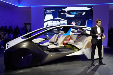 BMW i Inside Future sculpture: así visualiza BMW sus interiores del futuro en el CES 2017