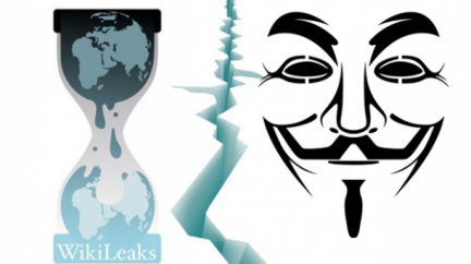 Assange advierte a Anonymous que el FBI controla varios servidores suyos