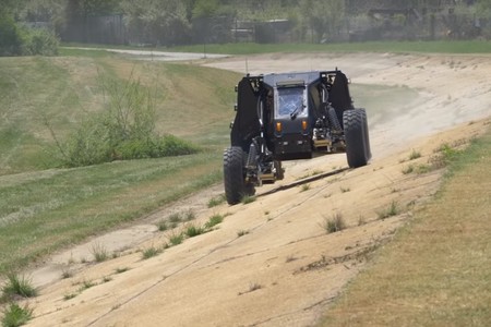 Lo último de DARPA en aplicaciones de transporte terrestre es fascinante e inquietante por igual