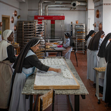De conventos de monjas que hacen dulces a bares para la Tardebuena: así son los nuevos Soletes de Navidad de la Guía Repsol