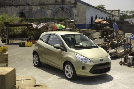 Ford y James Bond, unidos por la publicidad