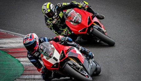 Iannone Ducati Paganile V4 R