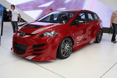Mazda CX-7 por Kesselman: rusos tuneando japoneses