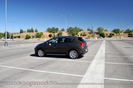 Peugeot 3008 HYbrid4