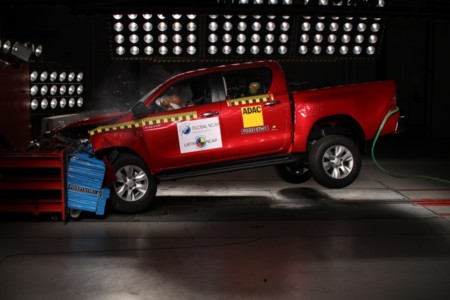 Toyota-Hilux-Latin NCAP