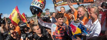 ¡Histórico! Jorge Prado ya es el primer español bicampeón del mundo de motocross con sólo 18 años