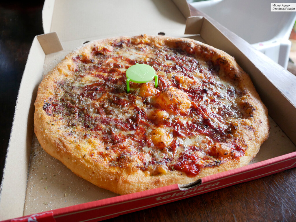 Probamos las nuevas Telepizza: la marca cambia la masa, el queso y  el tomate en su 35 aniversario