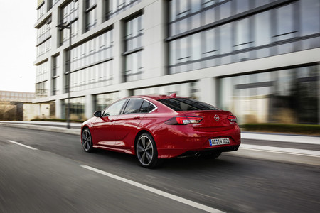 Opel Insignia Grand Sport 2017, prueba contacto