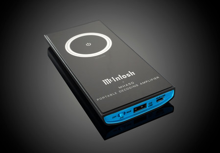 Parece un smartphone, pero en realidad es el nuevo amplificador-DAC portátil de McIntosh
