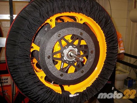 Rueda con calentador