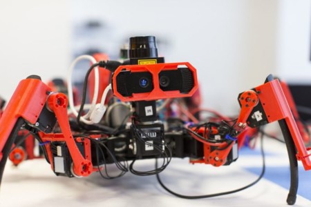 Insectos robot + impresoras 3D = tejiendo estructuras de plástico