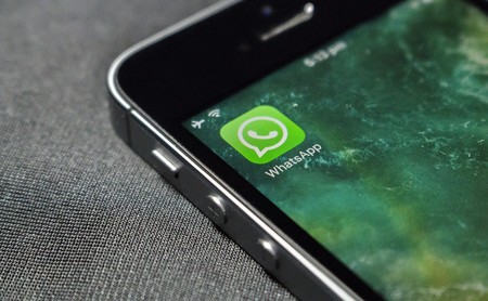 Cuando eliminar cuentas inactivas no es una buena idea: los cachemires están desapareciendo de WhatsApp tras un apagón digital