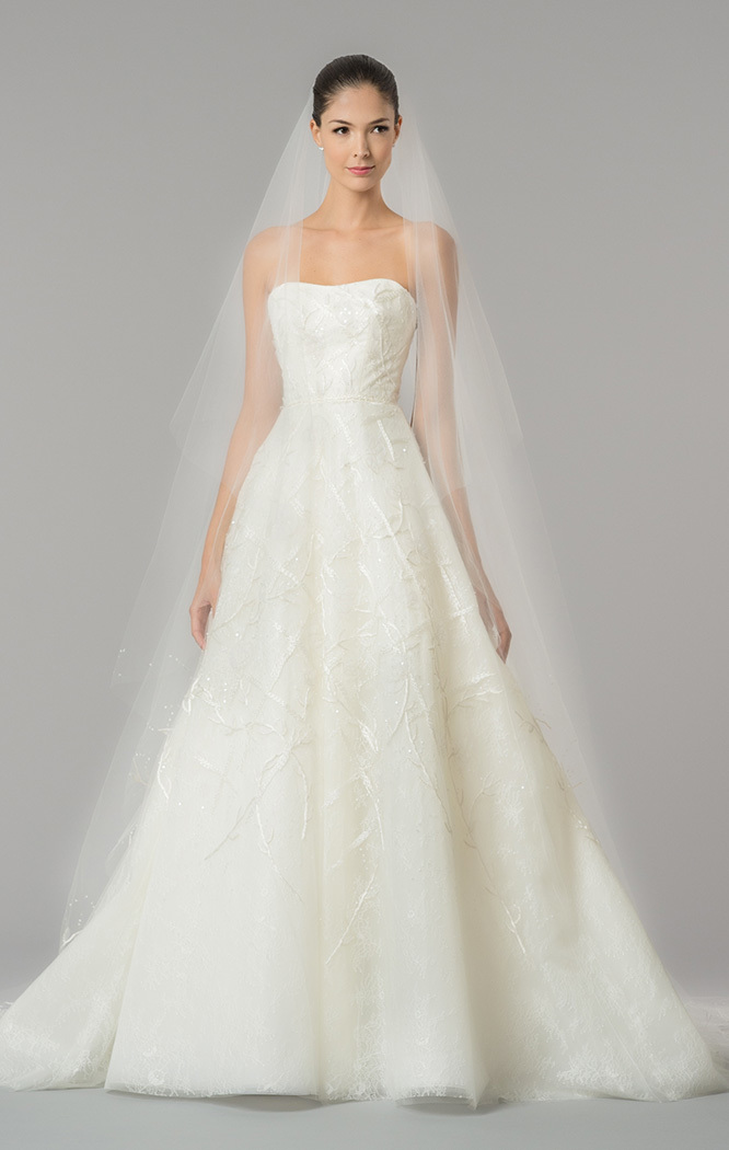 Foto de Novias Carolina Herrera (21/28)