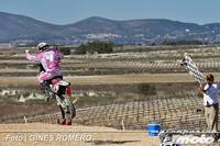 Álvaro Lozano empieza venciendo en el Campeonato de España de MX Élite 2012 