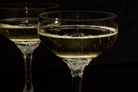 Champagne Glasses 1940262 1280