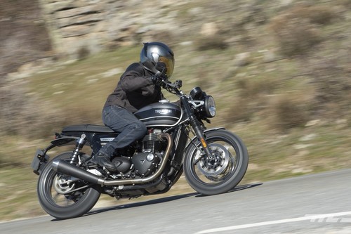 Probamos la Triumph Speed Twin: 97 CV y 112 Nm de emociones para una estética exquisita