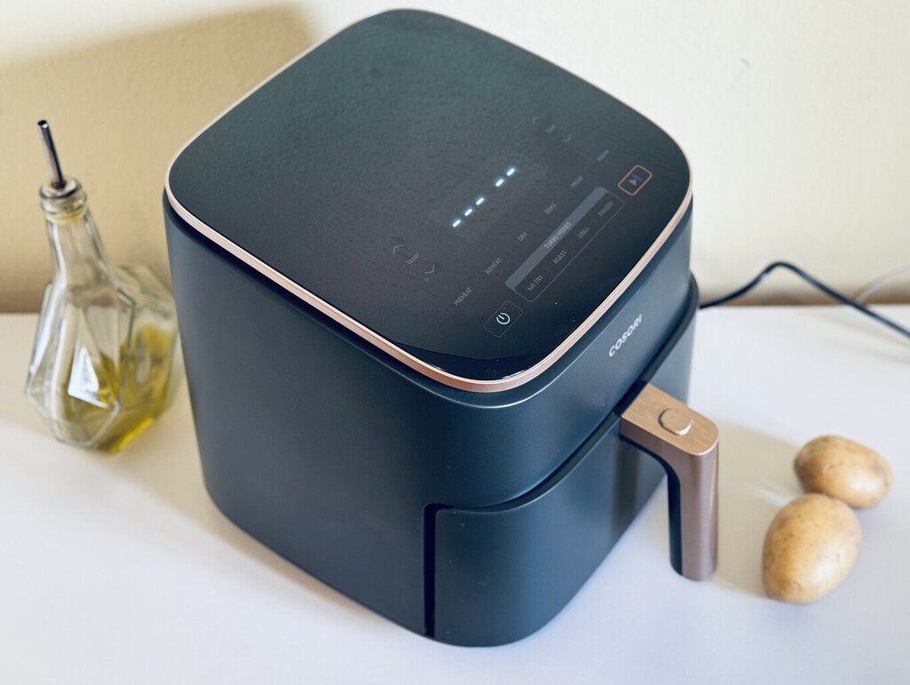 Tras dos años usando una freidora de aire, tengo claro qué alimentos quedan genial y cuáles no merecen la pena 