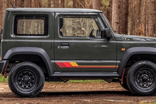 O Suzuki Jimny 55th Anniversary já está sendo oferecido por muito mais do que o novo em alguns sites de classificados online. | Divulgação/Suzuki