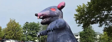 La bienvenida a Asha Sharma en Bethesda para ver The Elder Scrolls VI se la dio una rata gigante inflable que protesta por los despidos 