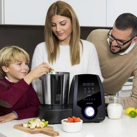 Oferta de eBay en el robot de cocina Cecotec Mambo: con el código PARALAAPP15 nos sale por sólo 159,99 euros