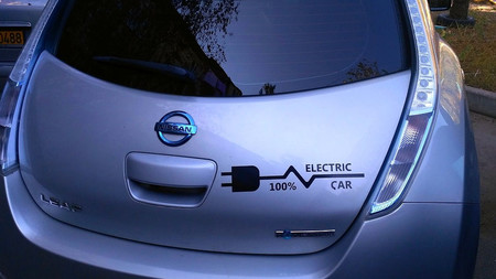 5.000 euros de subvención por un coche eléctrico para los autónomos y empresas