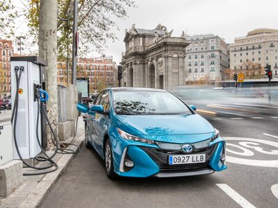 Zonas de bajas emisiones en España: cuántas hay, cómo son y qué modelos permiten acceder 