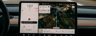 Por fin Tesla pondrá a la venta en Europa el modo de conducción autónoma de su controvertido Autopilot FSD. Si la Unión Europea le deja, claro
