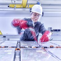 China está acaparando litio de todo el mundo a lo bestia, y lo va a pagar a cualquier precio