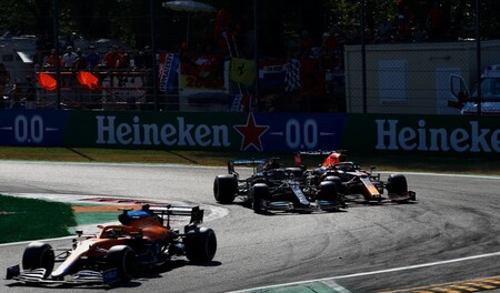 Verstappen Hamilton Italia F1 2021 3