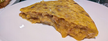 Este pincho de tortilla vale 4,80 € y está hecho con patatas de quinta gama, pero es el mejor de Madrid: “No tengo nada que esconder”