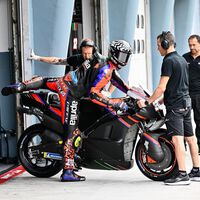 Aprilia quiere revolucionar MotoGP: está desarrollando un chasis de fibra de carbono, y ya lo ha probado en pista 
