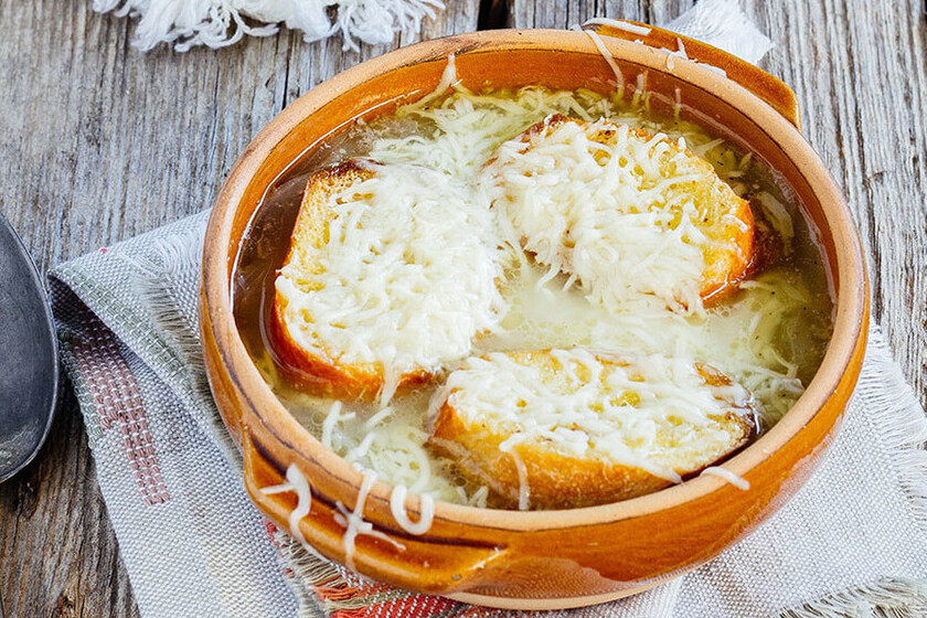 Fall-flavored recipes on the weekly menu for November 8