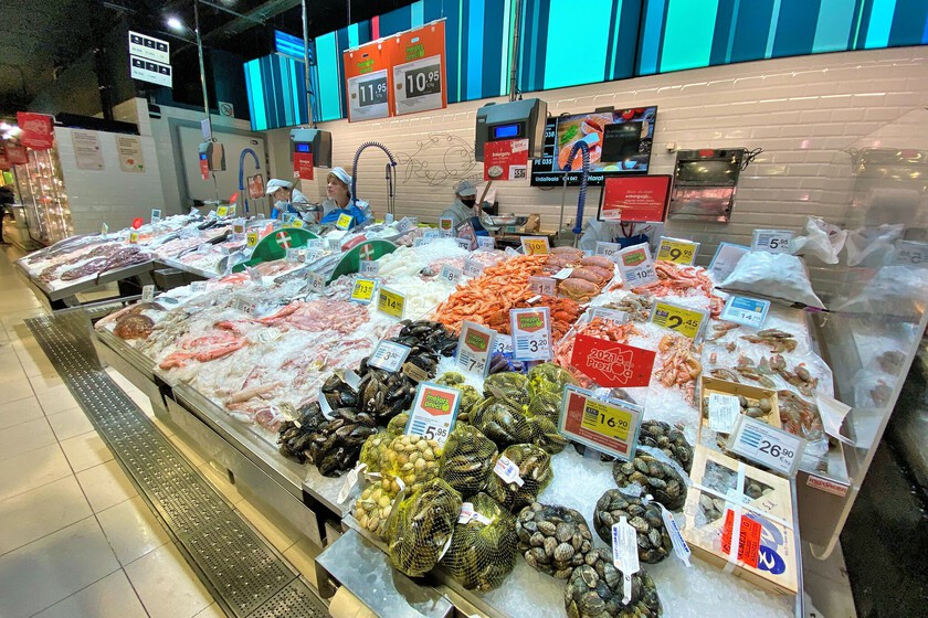 El pescado lleva años protagonizando una crisis silenciosa y un escenario incierto en España: cada vez comemos menos