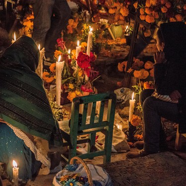 Qué ver y hacer en Janitzio, la isla de Michoacán que brilla en Día de Muertos