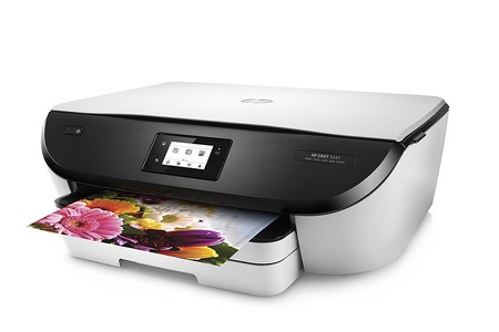 Impresora multifunción inalámbrica HP Envy 5541 AiO, con 3 meses de tinta  gratis, por 57 euros