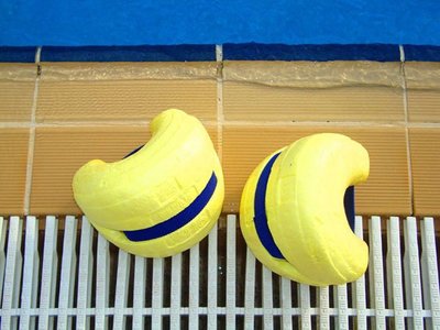 Actividades fin de semana: el bebé va a la piscina